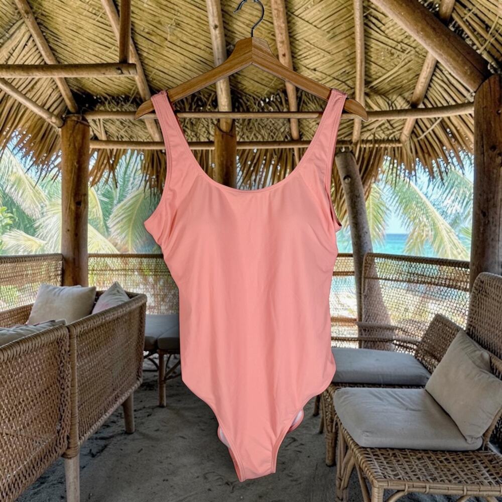 Nicole Miller Studio NWT Women's XL Peach Scoop Back One Piece Swimsuit